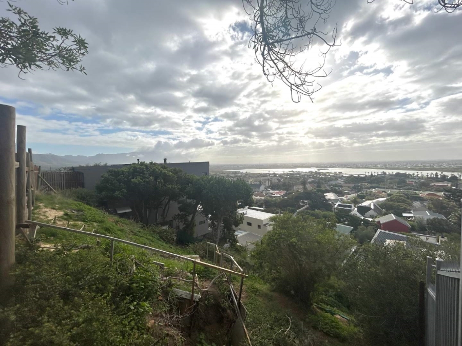0 Bedroom Property for Sale in Lakeside Western Cape